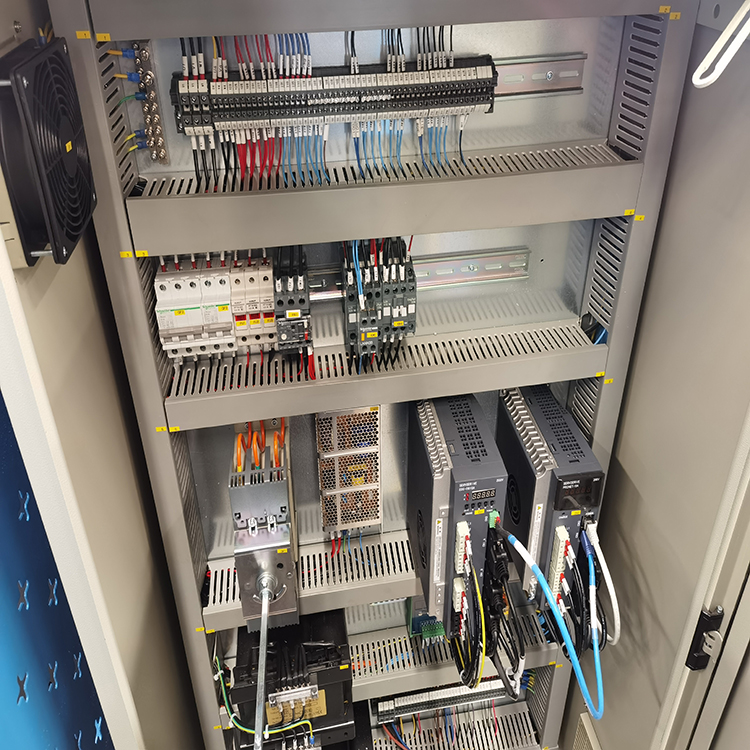 300t/4000 Hydraulic Press Brake Machine 300t/4000油圧プレスブレーキ機