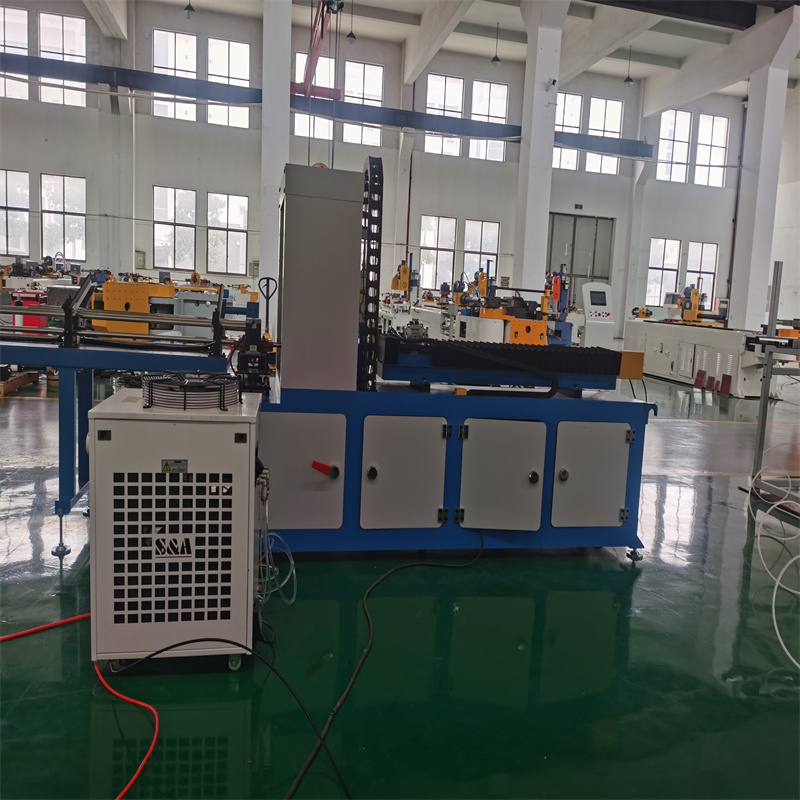 3015金属管カーボン鋼板用ファイバーレーザー切断機