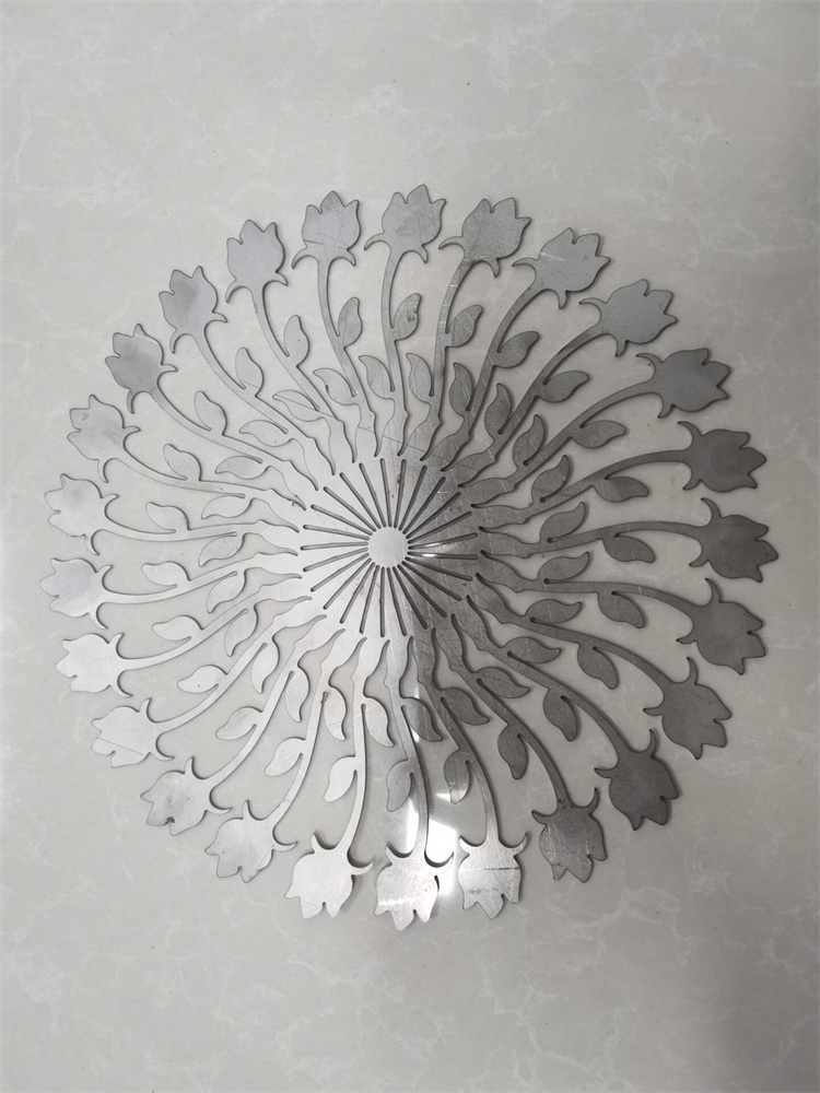 3015銅カーボンステンレス鋼アルミニウム鉄金属CNCファイバーレーザー切断機