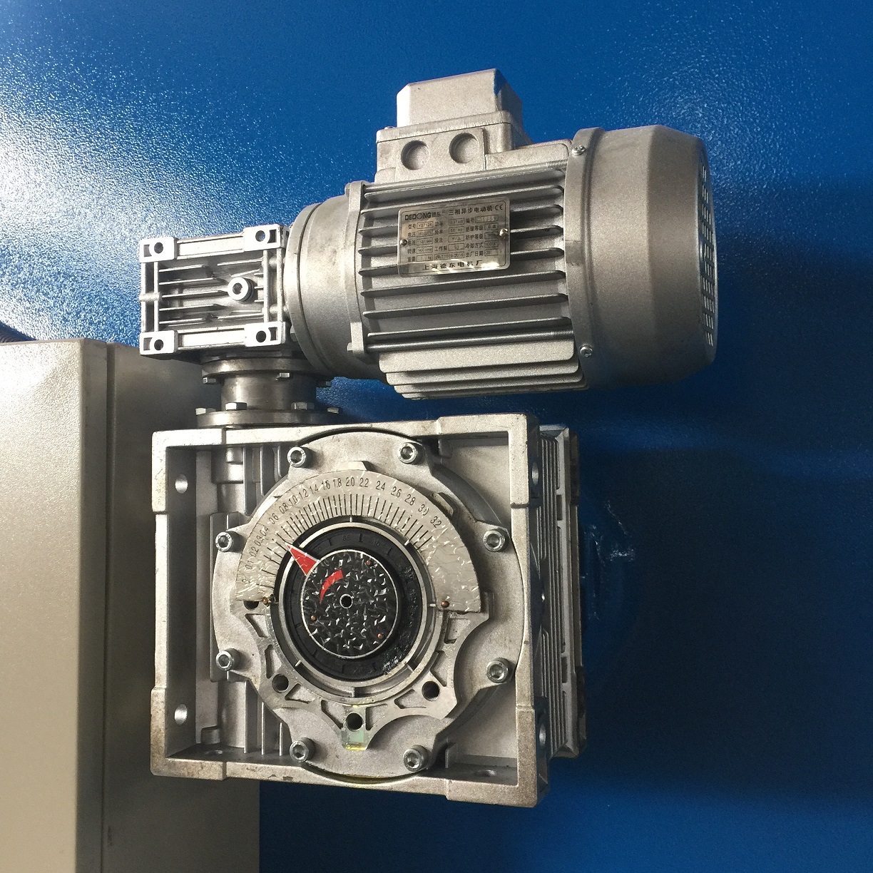 4mm Oem Qc11y-8x3200 Nc Hydraulic Guillotine Guillotine Shearing Machine 4mm OEMQc11y-8x3200Nc油圧ギロチンギロチンせん断機