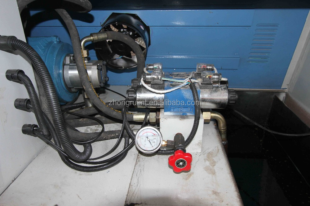 60t Q35-16 Hydraulic Ironworker Shearing Punching Bending And Notching Machine 60tQ35-16油圧式鉄工機せん断パンチング曲げおよびノッチングマシン