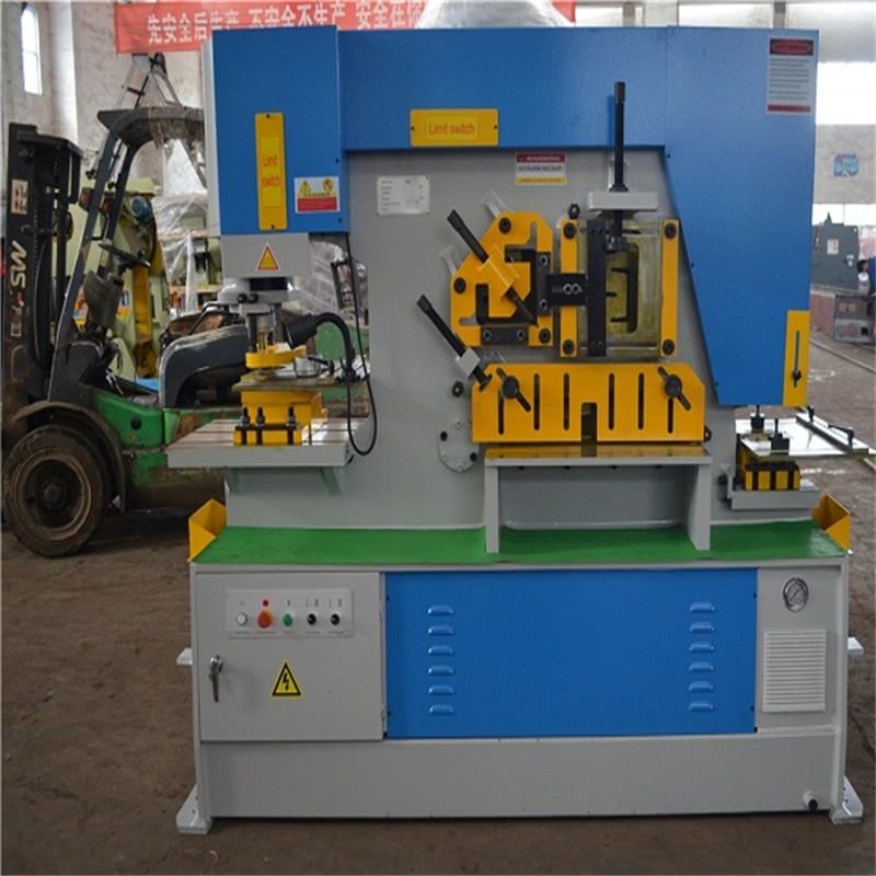 65トン250t冷鉄工120tトン90Cnc120トンデュアルシリンダー油圧鉄工
