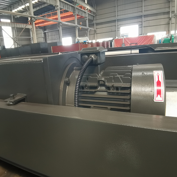 6x3200mm Stainless Steel Plate Cutting Machine, Automatic Iron Sheet Shearing Machine 6x3200mmステンレス鋼板切断機、自動鉄板せん断機