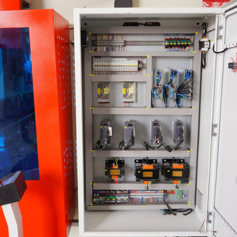 CNC油圧プレスブレーキマシンモデルWc67k-80tx3200