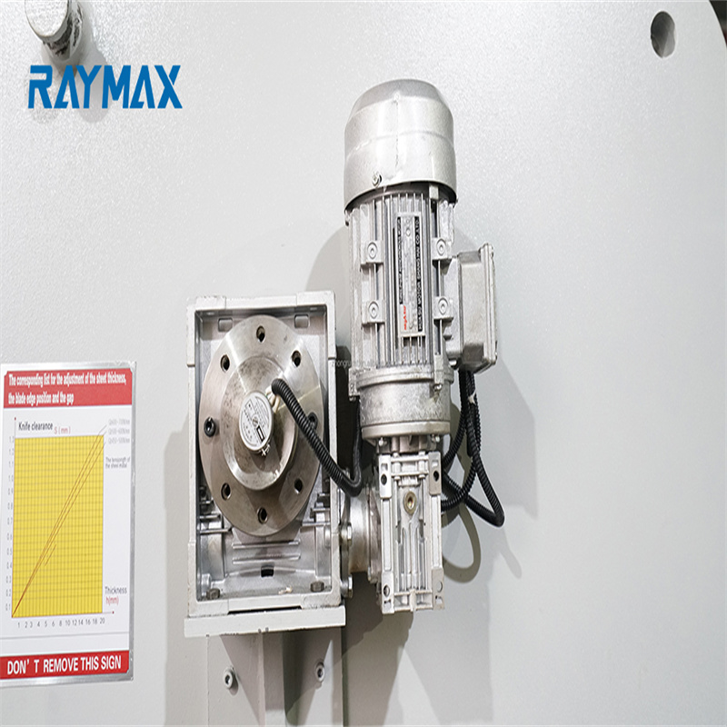 CNC油圧金属ステンレス鋼アルミニウムギロチン切断せん断機