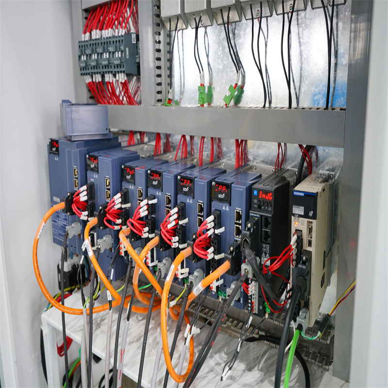 CNCレーザー製造500W1000W2000Wステンレス鋼繊維レーザー切断機