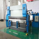 油圧プレスブレーキWc67y-125Tons/3200mm