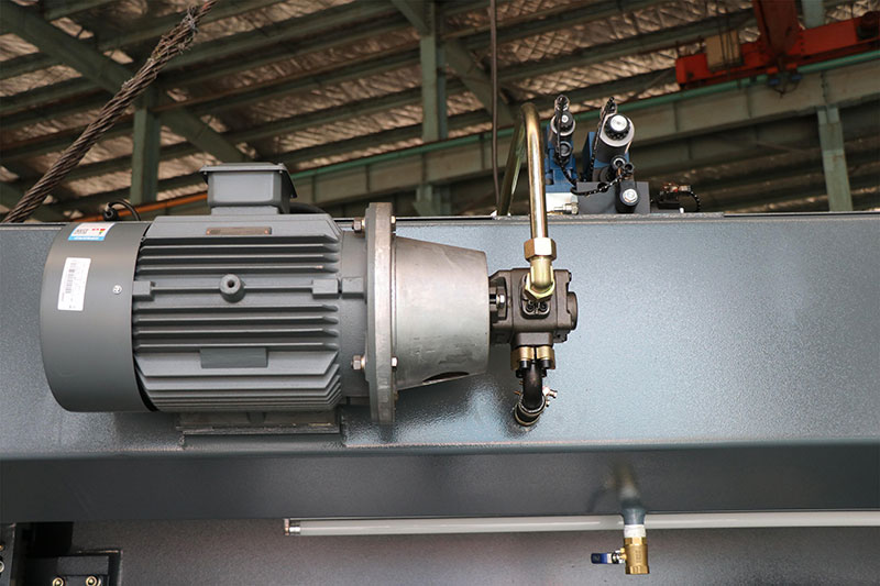 金属プレスブレーキWc-63t3200金属板曲げ機Cnc油圧プレスブレーキ