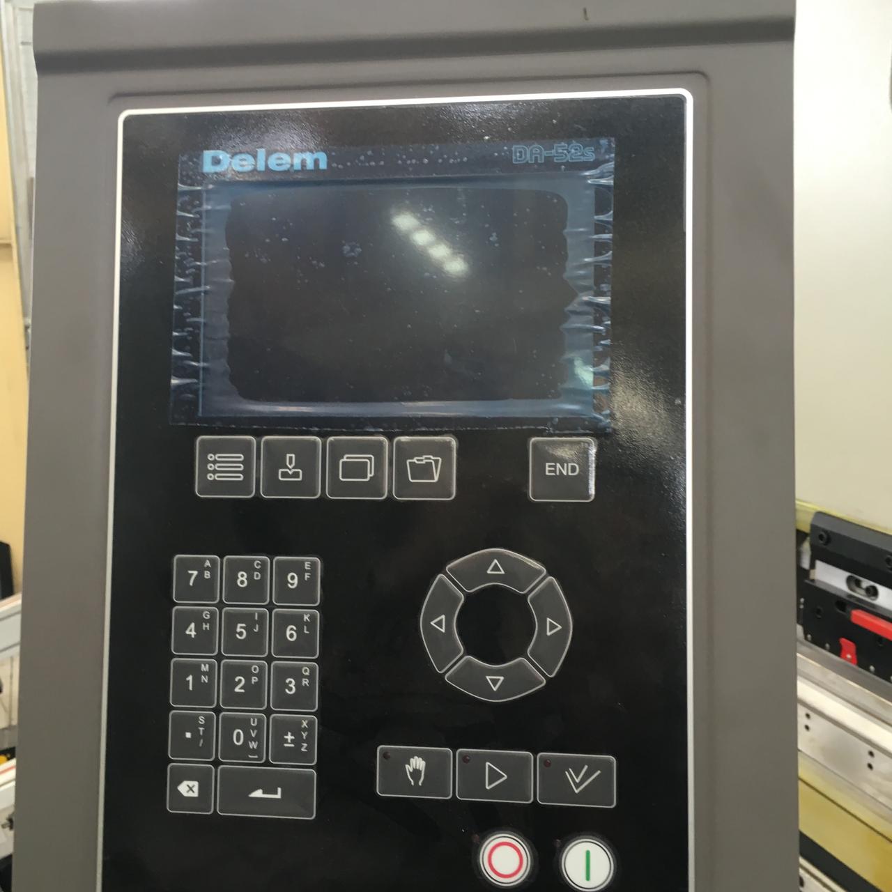 Cnc Servo Press Brake 250t/3.2m 3+1 Axis 3 Meter Sheet Metal Press Brake CNCサーボプレスブレーキ250t/3.2m 3+1軸3メートル板金プレスブレーキ