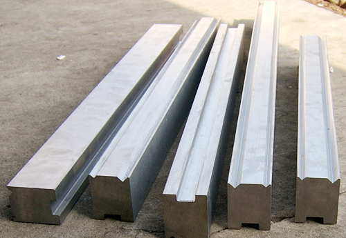 Full Automatic High Power Sheet Bending Machine And Cnc Press Brake Machine 全自動ハイパワーシート曲げ機とCNCプレスブレーキ機