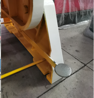 Mechanical Press Machine, 100 Ton Power Press Price 機械プレス機、100トンパワープレス価格