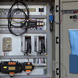 Metal Plate Press Brake Machine / CNC Hydraulic Press Brake Machine 金属板プレスブレーキ機/CNC油圧プレスブレーキ機