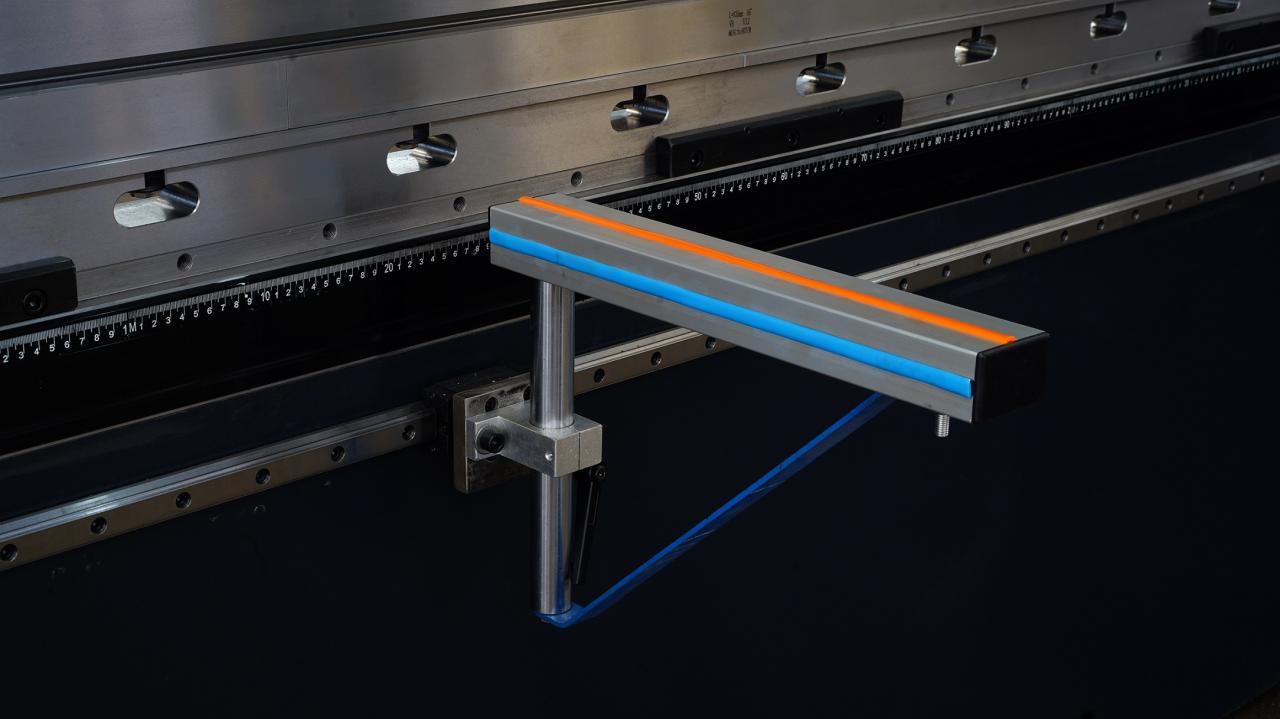 Wc67k-400TCncPlc手動シート曲げ機油圧Ncプレスブレーキ機