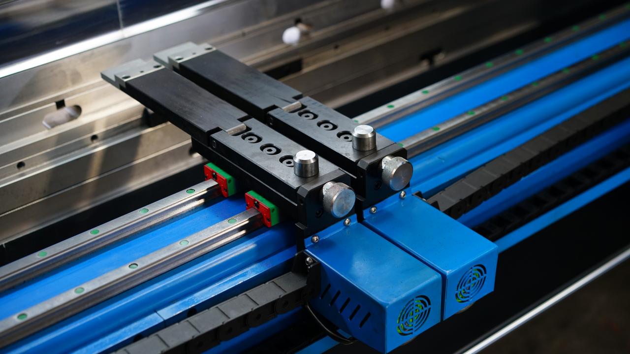 Wc67k-400TCncPlc手動シート曲げ機油圧Ncプレスブレーキ機